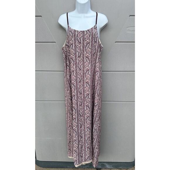 Chaser Women’s Maroon Paisley Print Maxi Slip Dress Open Back Hi-Low Sz M NWT - Picture 2 of 10
